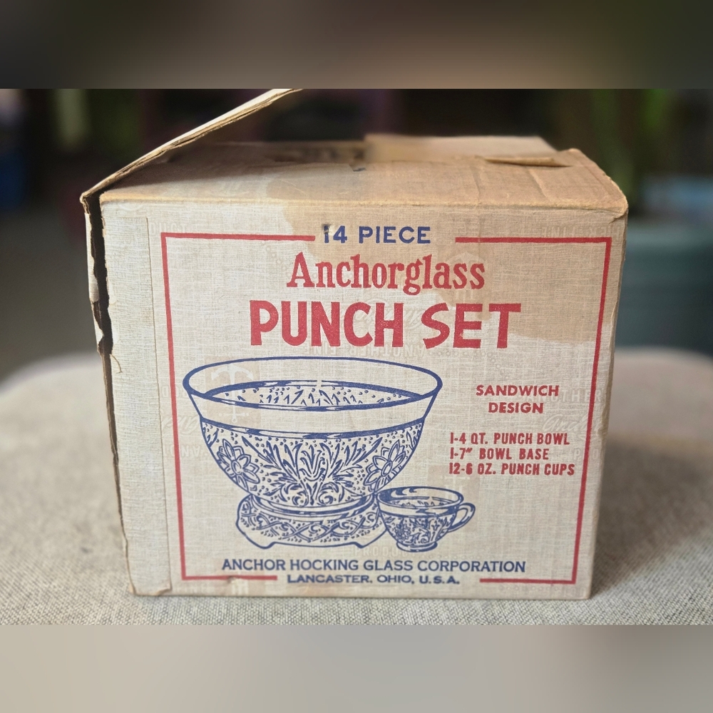 ​Rare MCM Anchor Hocking "Sandwich" 14-Piece Punch Set with Original Box